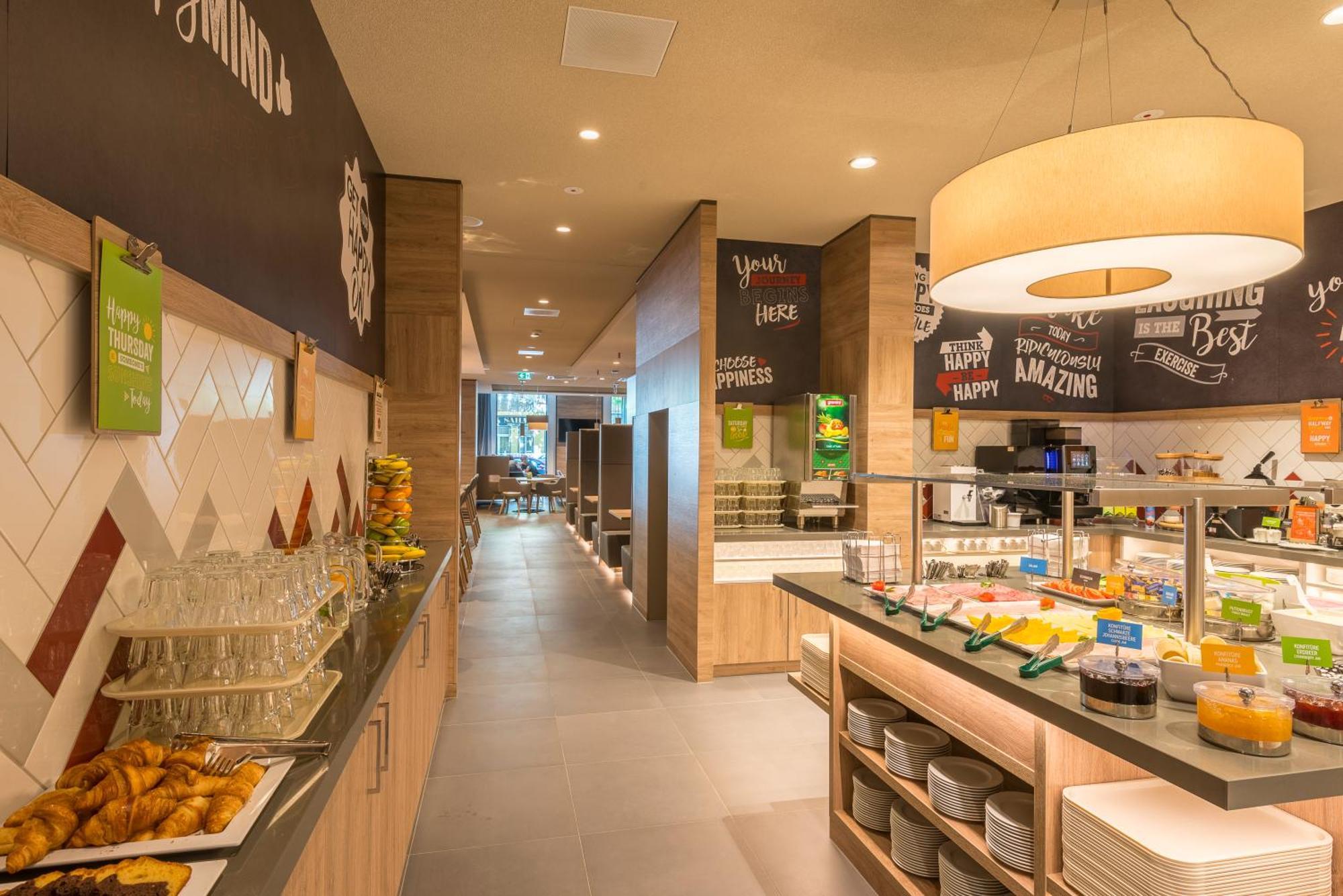 Hampton By Hilton Frankfurt City Centre East Frankfurt am Main Bagian luar foto