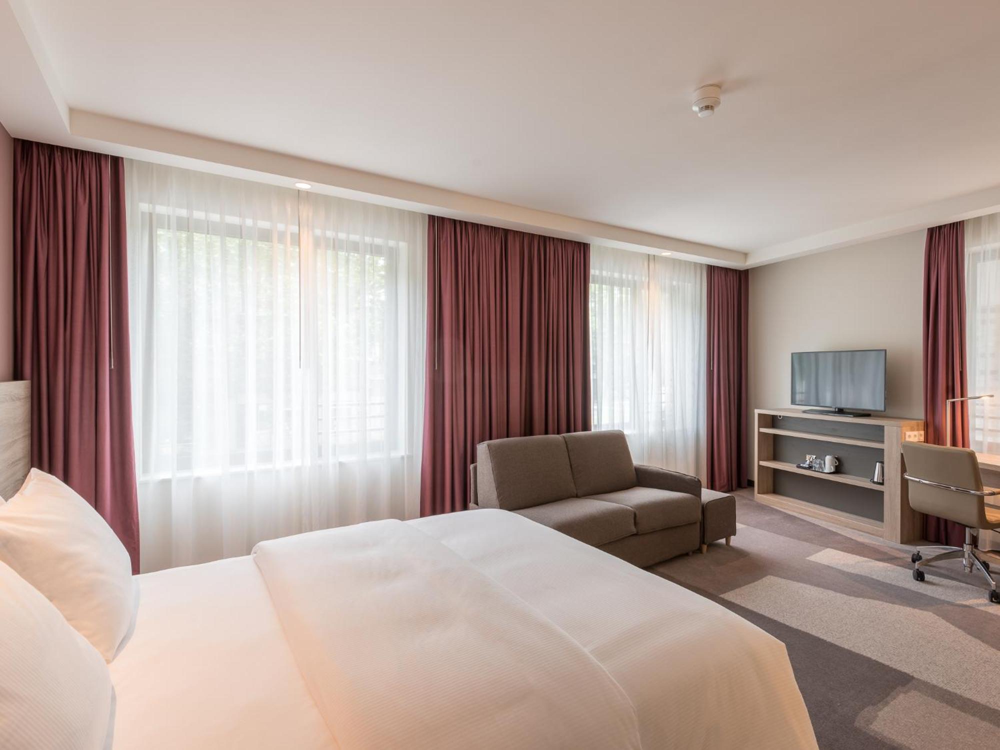 Hampton By Hilton Frankfurt City Centre East Frankfurt am Main Bagian luar foto