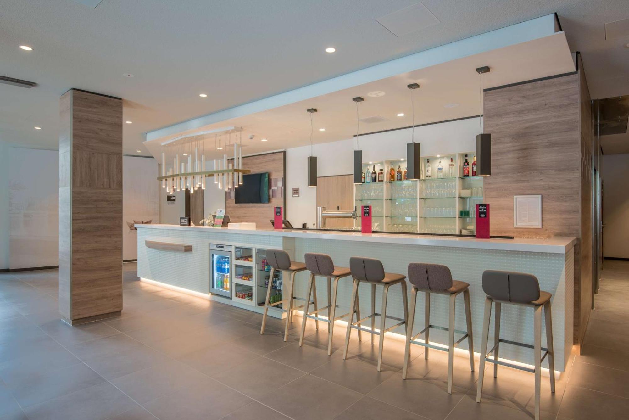 Hampton By Hilton Frankfurt City Centre East Frankfurt am Main Bagian luar foto
