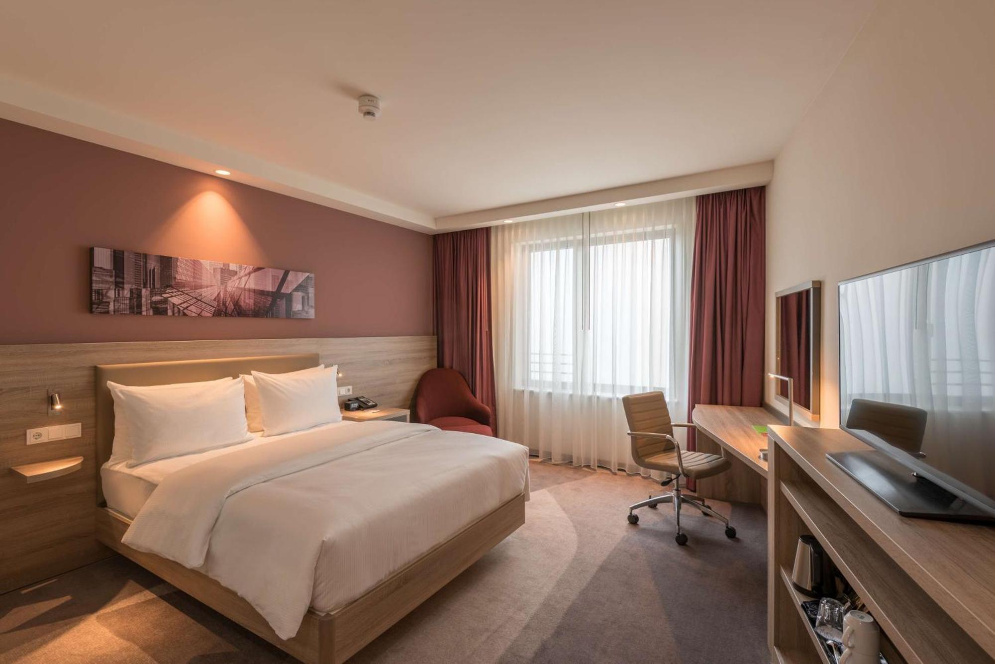 Hampton By Hilton Frankfurt City Centre East Frankfurt am Main Bagian luar foto