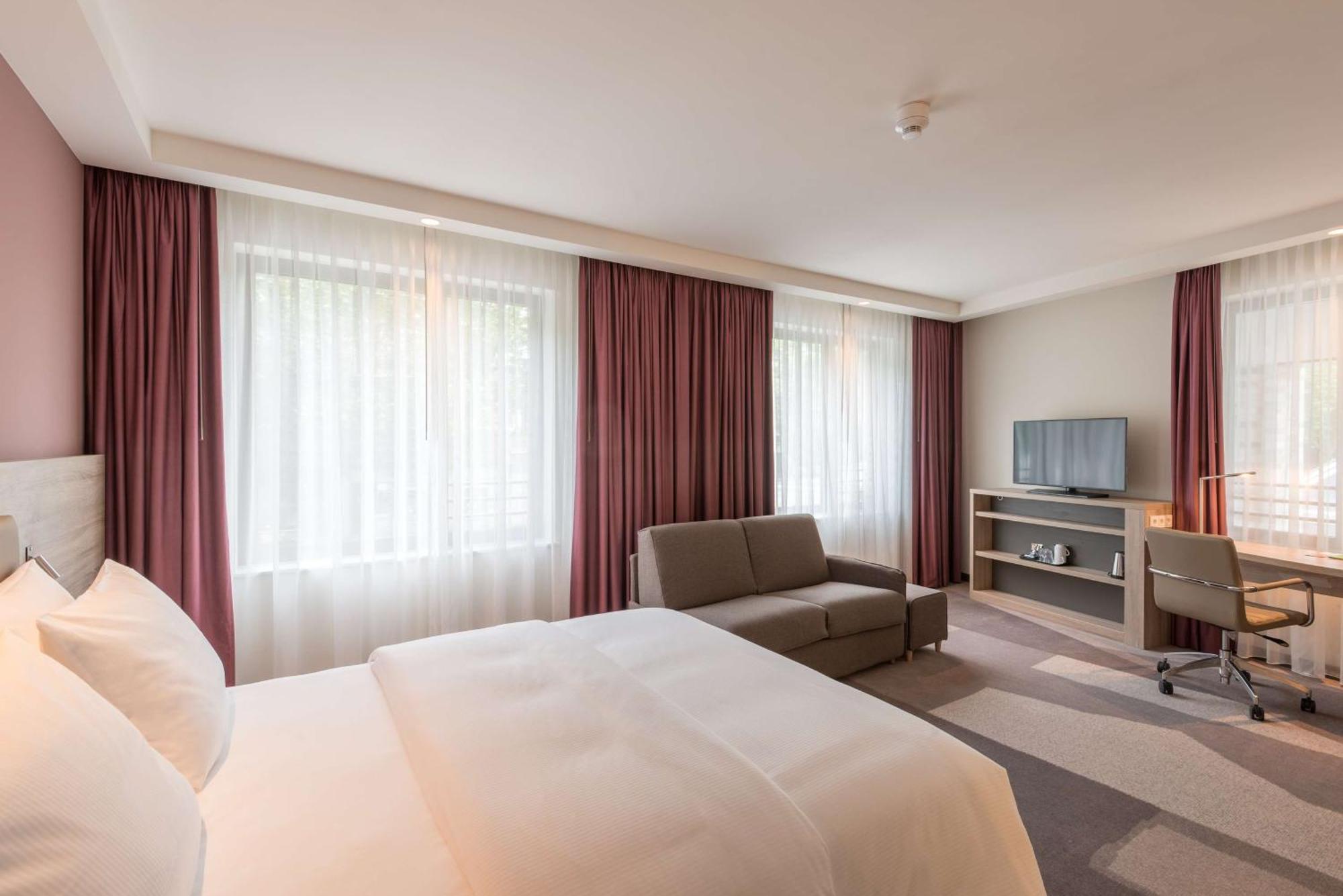 Hampton By Hilton Frankfurt City Centre East Frankfurt am Main Bagian luar foto