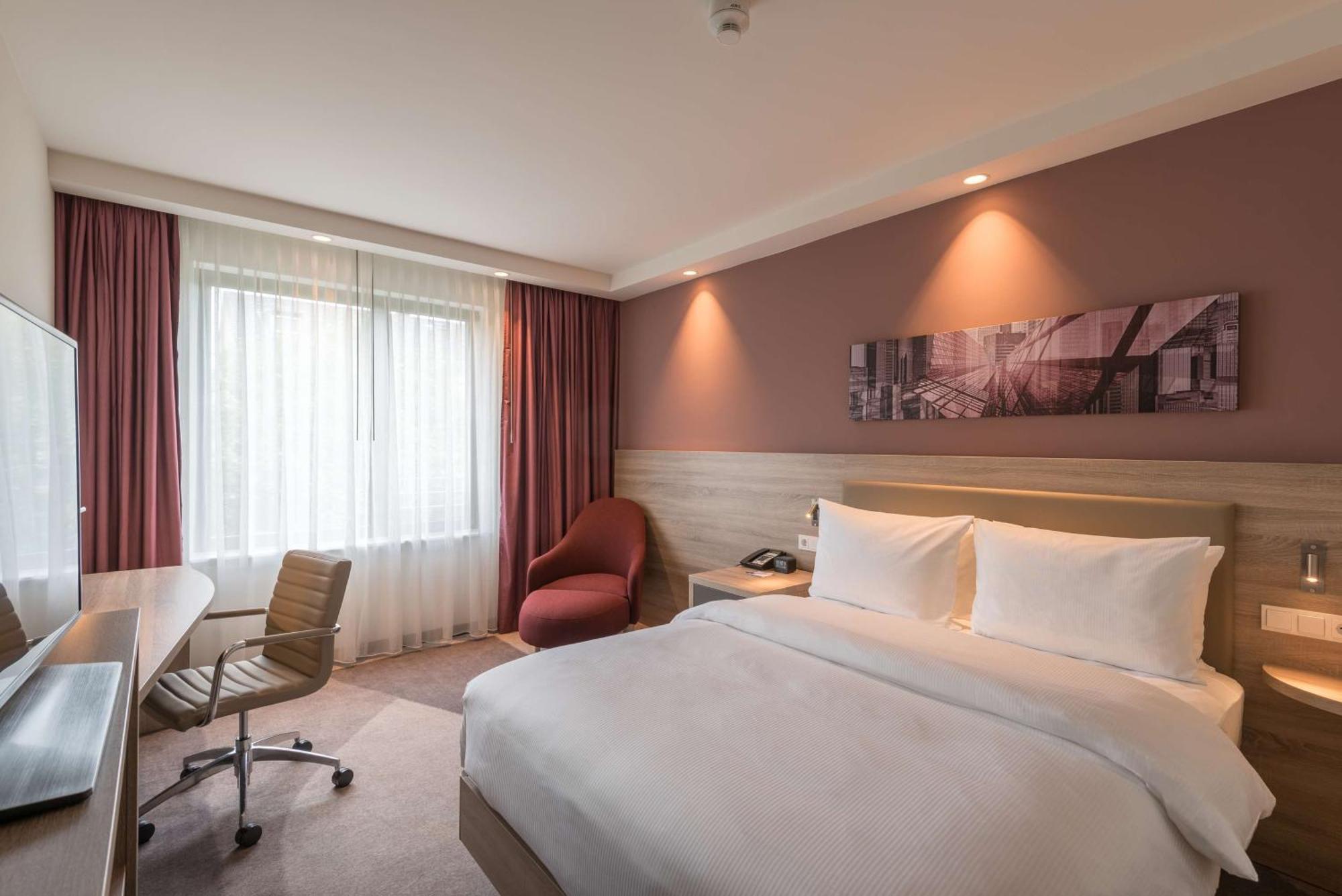 Hampton By Hilton Frankfurt City Centre East Frankfurt am Main Bagian luar foto