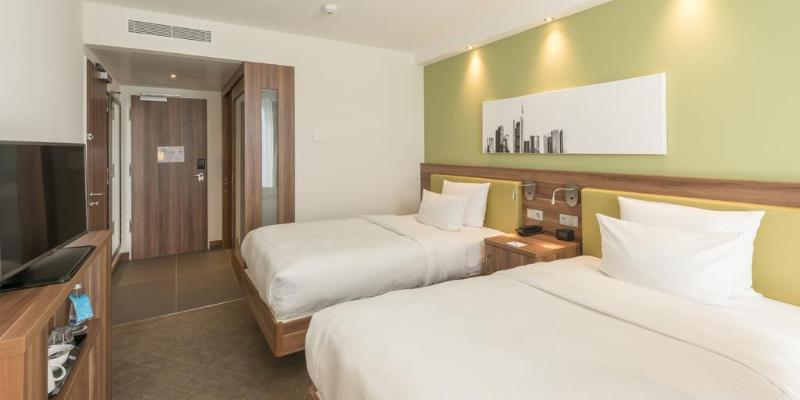 Hampton By Hilton Frankfurt City Centre East Frankfurt am Main Bagian luar foto
